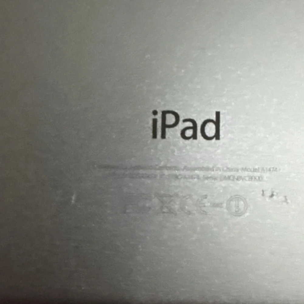 Apple iPad Air 9.7